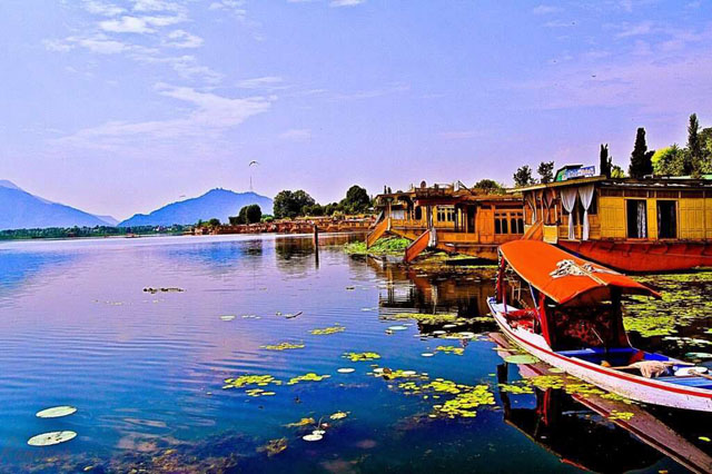 Dal Lake in Srinagar